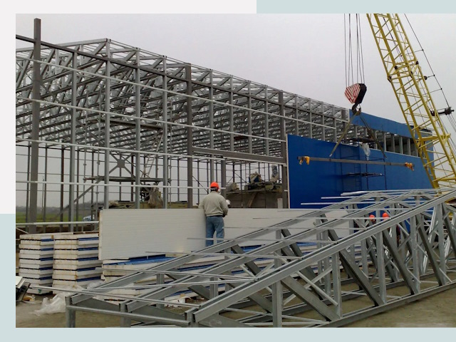 Строительство заводов в Большом Камне