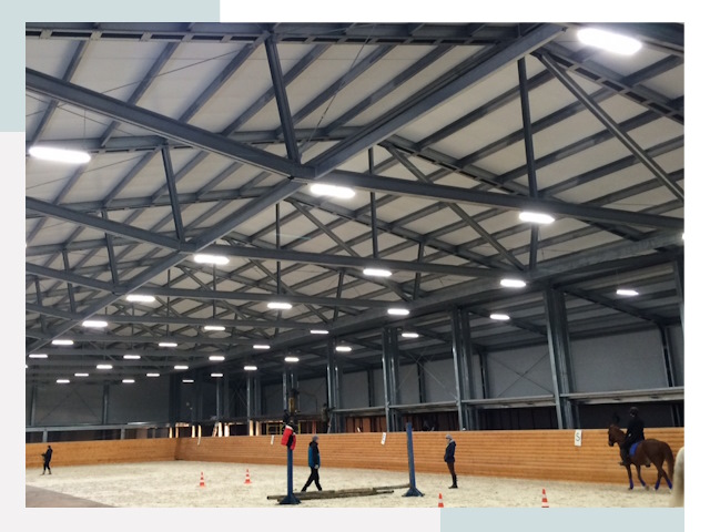 Строительство конных манежей от 608 руб в Большой Камень
