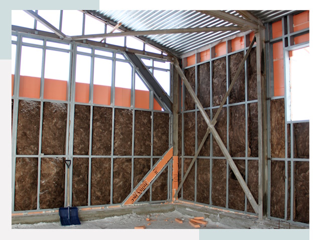 Утепленные ангары в Большом Камне